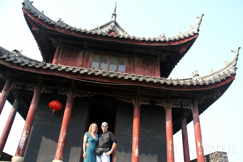 sh72.jpg - Tourist shot!