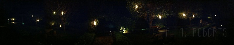 ys1.jpg - This is a panoramic night shot.