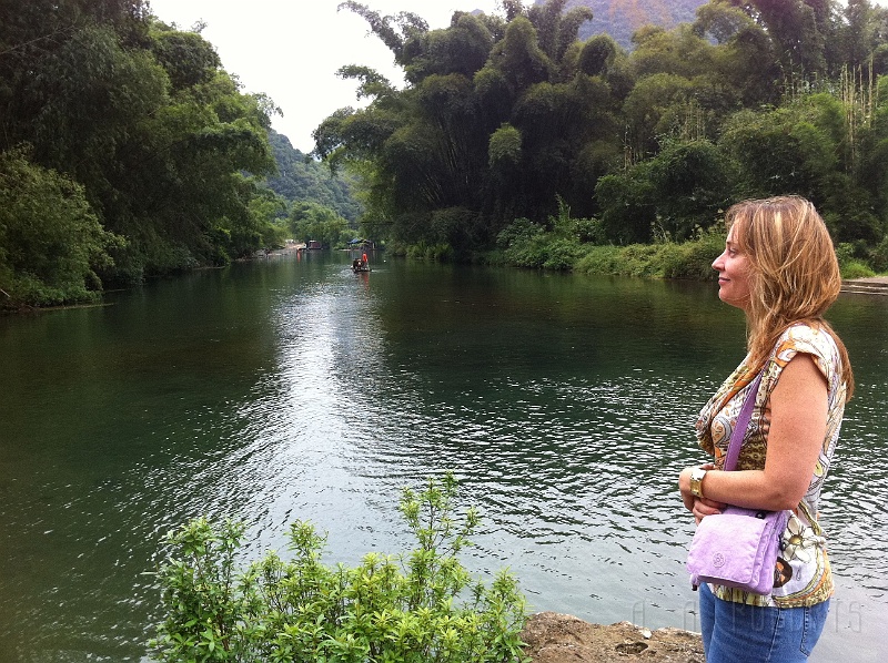 ys17.jpg - This is Liz wondering why Arthur is looking so pretentious  while he's looking out at the river.