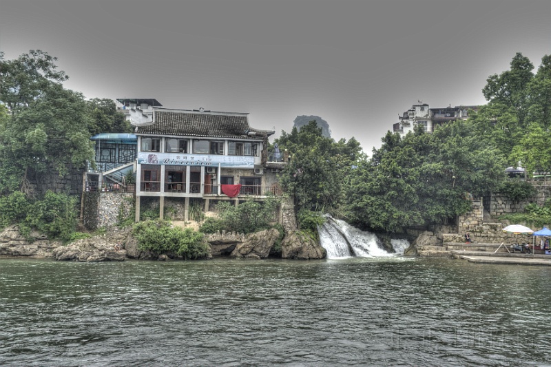ys60.jpg - We ate at that restauran next to the waterfall on the balcony on the right.