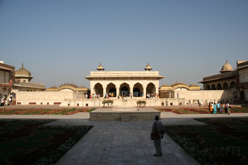 IMG_6051.JPG - This was the main courtyard inside.