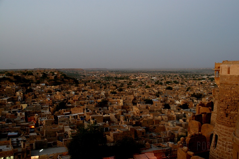 IMG_6177.JPG - As the sunsets over Jaisalmer the lights begin to come on.