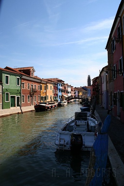 IMG_3673.jpg - A side canal.