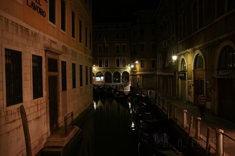 IMG_3721.jpg - This is where gondolas go to sleep.