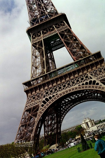 eiffel11.jpg - Standing on shakey ground.